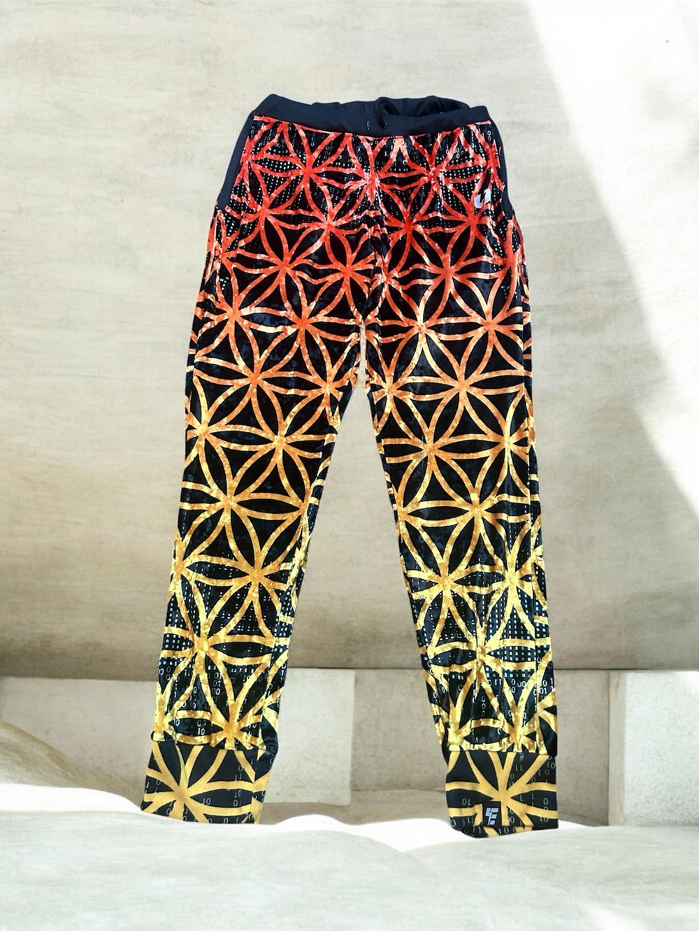 Geometric Matrix Design Jogger Pants - Blacklight Festival Pants Hombre Colors